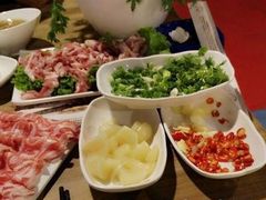-盛元盛居传统炭火锅(绿园店)