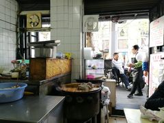 大堂-黄阿姨锅贴大王(万航渡路店)