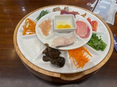 -芸南道·过桥米线(昆明老街旗舰店)