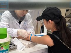 -上海大学附属上海和平眼科医院