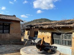 -清风小镇闯关东影视基地