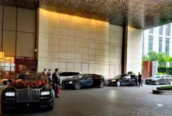 -喜乐汇·婚车(华润橡树湾3期店)