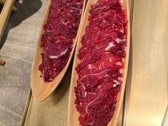 -左庭右院鲜牛肉火锅(浦江欢乐颂店)