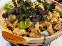 青椒紫苏牛蛙煲-你鲟欢·香茅柠檬鱼(金沙店)