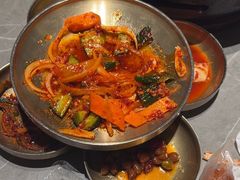 -草家酱蟹炭火烤肉店(珲春南路一店)
