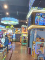 -卡通尼乐园(荟聚中心店)