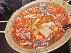 -张翻越·川渝冒菜·武汉黑鸭煲(城北万象城店)