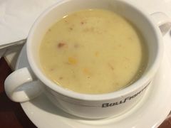 奶油蘑菇浓汤-斗牛士牛排(南京东路店)