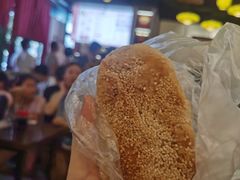 鸭油酥饼-小潘记鸭血粉丝汤
