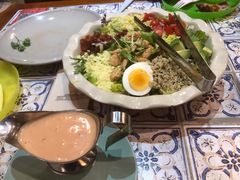 牛油果鸡肉沙拉-彼德西餐厅(环球中心店)