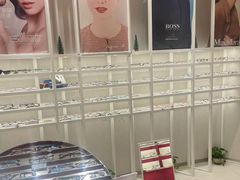 -吴良材眼镜(南翔印象城MEGA店)