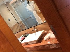 -珠海拱北口岸希尔顿欢朋酒店