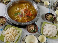 -乙丙丁正宗昭通天麻火腿鸡(总店)