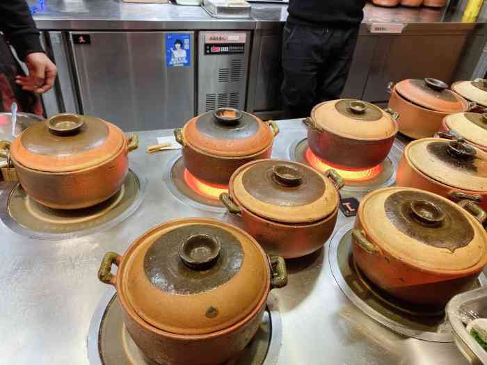 汉煨·老手艺煨汤专门店-"一直知道这家店,就在武汉站旁边,今天来绿.