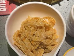 -多嘴超级肉蟹煲(欧亚卖场店)