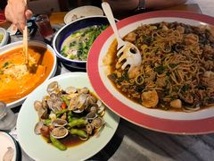 -大胡同天津菜·海肠捞饭·津门皮皮虾锅贴一绝(西姜井店)