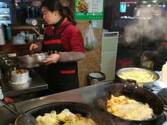 -洪河半边街夜市