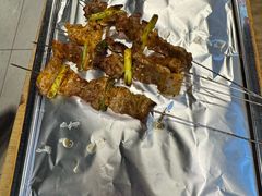 -烤满分·东北烧烤(首经贸店)