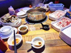 -蒙肥羊·酸汤潮牛·鲜牛肉火锅烤肉自助(岗顶店)