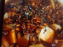 -艳阳天民俗村(公园路店)