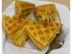 -佰搭果·广式茶餐厅(西华路店)