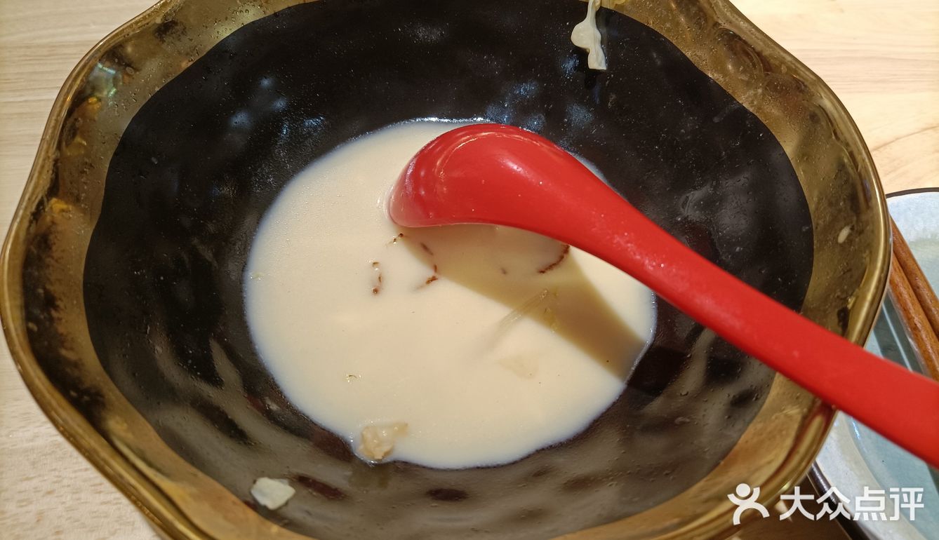 很难得吃到这么地道的具有日本地方特色的拉面