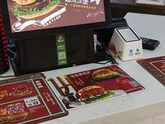 -塔斯汀中国汉堡(江大南路店)