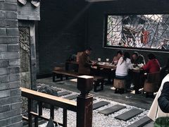 -星巴克臻选(成都宽窄巷子店)