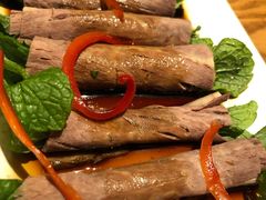 薄荷牛肉卷-云海肴云南菜(正大广场店)