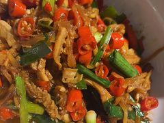 -钟掌勺忘不了地道湘菜(新天地假日广场店)