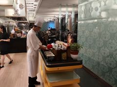 -圣丰索菲特·2 On 988 Café 自助餐厅