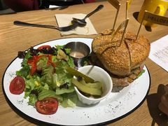 -HELLO 27 意面·沙拉·帕尼尼