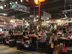 -萍姐火锅·公路夜市(武汉首店)