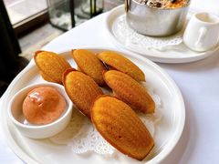 周末早午餐现烤法式玛德琳-壳里西餐厅Coquille Seafood Bistro(蒙自路店)