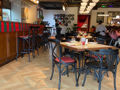 -弗兰克牛排西餐厅 Galla R By Ribone(上海首店)