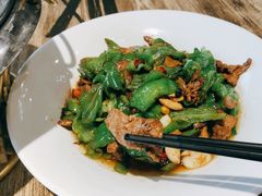 -香山湖家家宴(中山陵店)