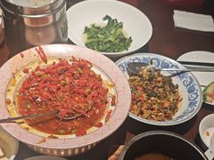 莲花血鸭-千百味红餐厅·江西菜(绿地双子塔店)