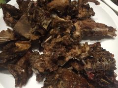 -湖庭壹品鸭王·传统北京烤鸭·别墅私房菜·庭院宵夜(江宁店)