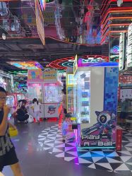 -LuckyStar幸运星家庭娱乐中心(南昌万象汇店)