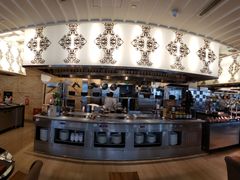 -圣丰索菲特·2 On 988 Café 自助餐厅