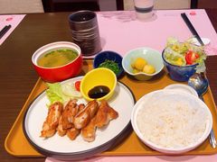 -佛山希尔顿酒店·融誉亚洲美食荟