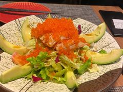 牛油果海鲜色拉-满来寿喜烧(金虹桥店)