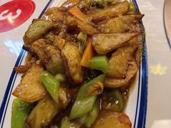 -哈尔滨烧烤·山河村铁锅炖(交大店)