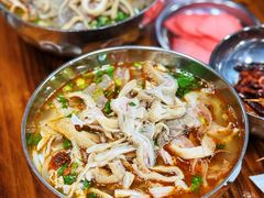 -老味道遵义虾子羊肉粉(兴关路店)