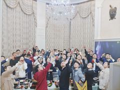 -小时光泳池别墅轰趴
