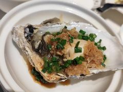 蒜蓉粉丝蒸生蚝-至尊鲨鱼·原烹海鲜·新浙菜(拱宸桥店)