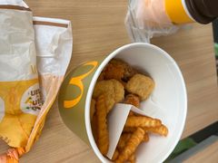 -麦当劳(松江南乐得来速店)