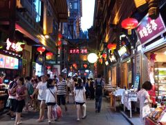 -小天鹅火锅·一线江景洪鼎旗舰店(洪崖洞店)