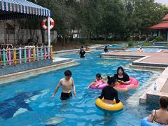 -欢乐水魔方水世界