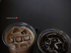 -瑞幸咖啡(绿地新都会9号楼店)